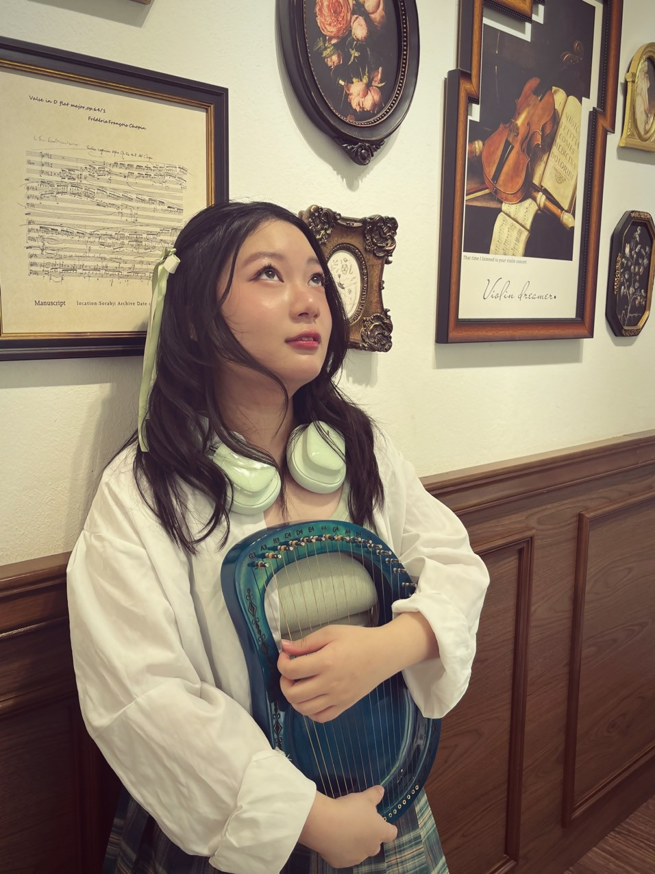 Nữ sinh tự nhận mình là “kẻ mộng mơ với những con chữ”, khát khao được tự do thông qua sở thích viết. Nữ sinh tự nhận mình là “kẻ mộng mơ với những con chữ”, khát khao được tự do thông qua sở thích viết.