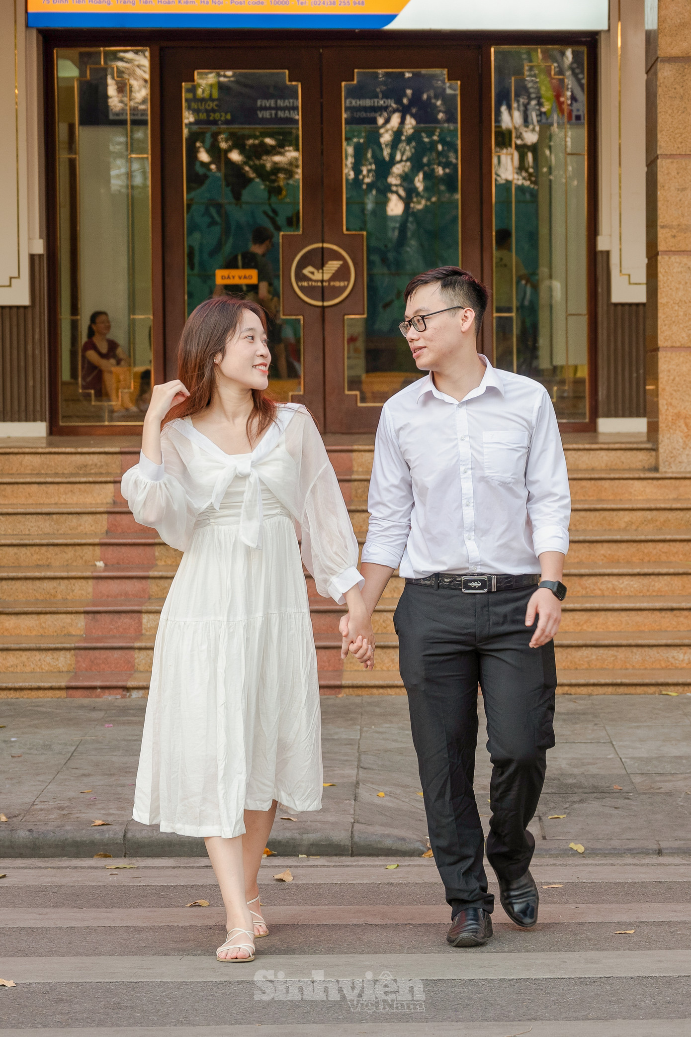 20/10 cũng là dịp để các cặp đôi thêm phần gắn kết.