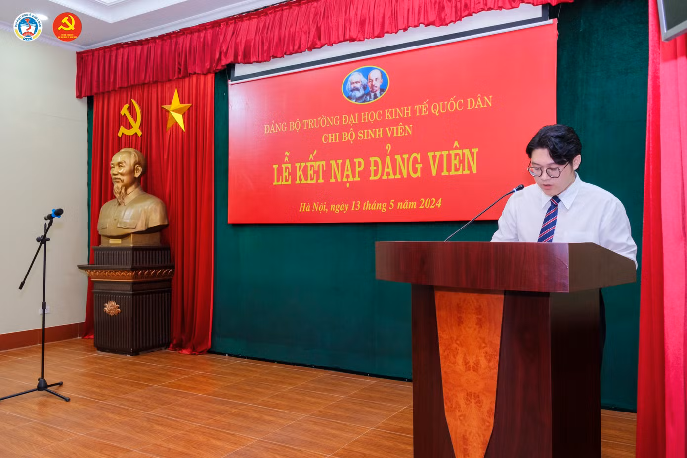 Phát biểu giao nhiệm vụ cho các tân Đảng viên trong lễ kết nạp Đảng viên.