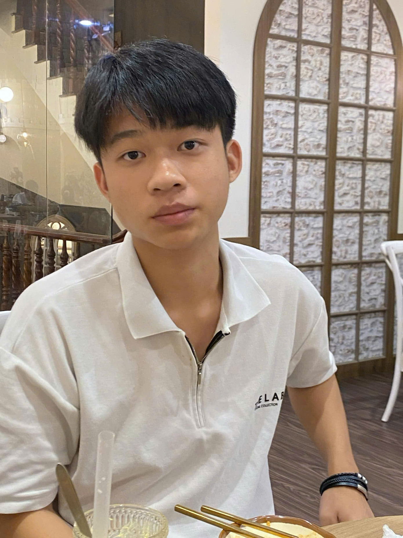 Đinh Mạnh Cường (sinh năm 2005) hiện là viên năm thứ 2 ngành Quản trị Dịch vụ và Lữ hành tại Trường Đại học Đại Nam. Đinh Mạnh Cường (sinh năm 2005) hiện là viên năm thứ 2 ngành Quản trị Dịch vụ và Lữ hành tại Trường Đại học Đại Nam.