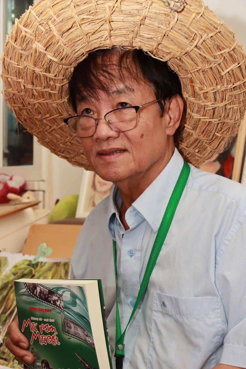 Nhà báo Huỳnh Dũng Nhân. Nhà báo Huỳnh Dũng Nhân.