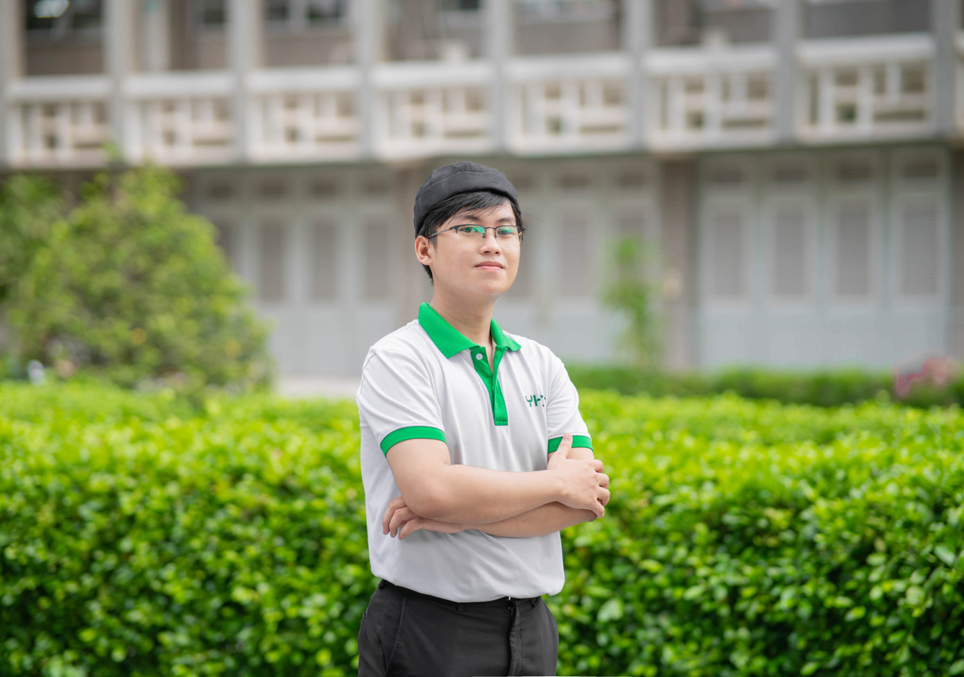 Văn Nghĩa phải cắt giảm chi tiêu các khoản khác để bù vào tiền điện nước. Văn Nghĩa phải cắt giảm chi tiêu các khoản khác để bù vào tiền điện nước.