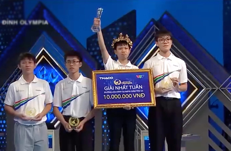 Nam sinh trường THPT chuyên Bắc Giang giành chiến thắng tuần đầu tiên tháng 3 quý III.