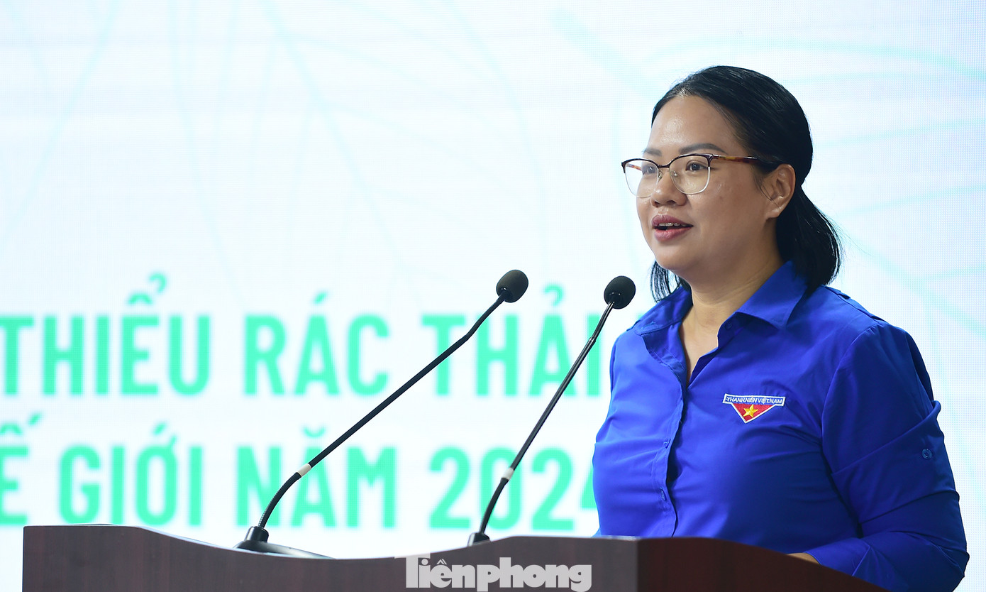 Chị Nguyễn Thị Thu Vân phát biểu tại chương trình. Ảnh: Xuân Tùng Chị Nguyễn Thị Thu Vân phát biểu tại chương trình. Ảnh: Xuân Tùng