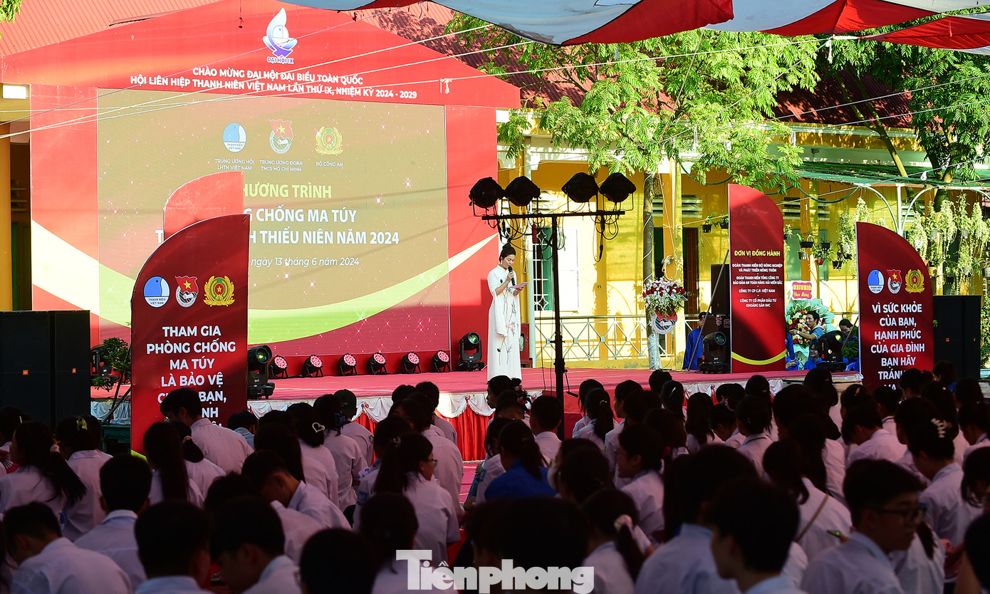 Chương trình tuyên truyền “Phòng, chống ma túy trong thanh thiếu niên” năm 2024 diễn ra tại Cơ sở cai nghiện ma túy Gia Minh. Ảnh: Xuân Tùng