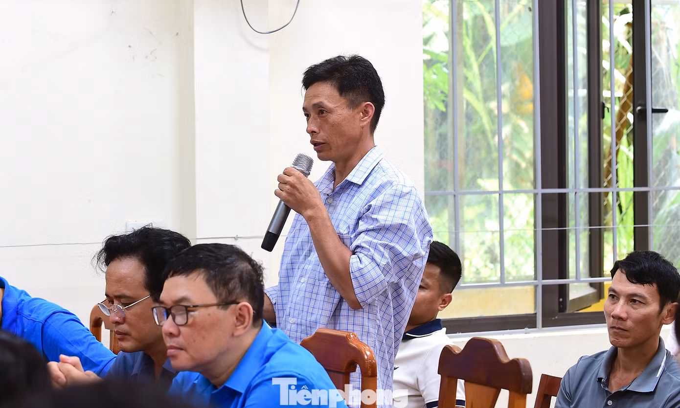 Tại chương trình diễn ra phần trao đổi, thảo luận giữa người dân và các diễn giả, khách mời liên quan đến vấn đề vận hành, kinh doanh du lịch homestay. Ảnh: Xuân Tùng