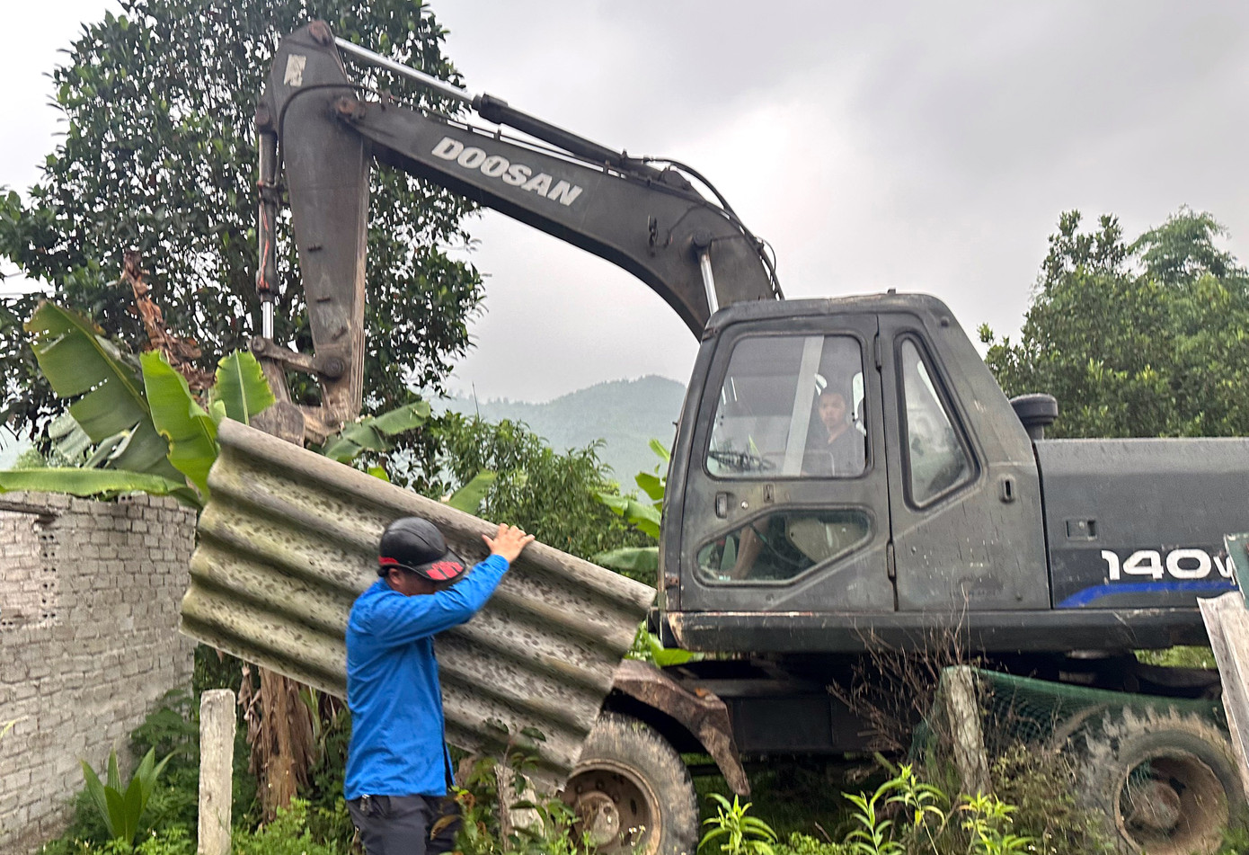 Đoàn viên Thanh Hóa, Nam Định, Ninh Bình tích cực tham gia dự án đường dây 500kV mạch 3 ảnh 3