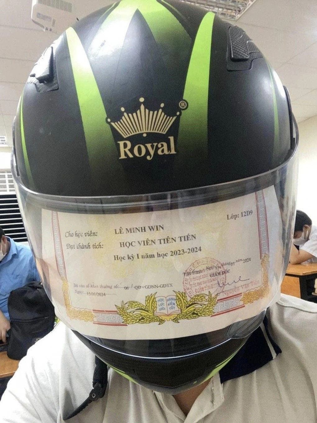 Vì một số lý do cá nhân, Minh Win học chậm 2 năm, hiện là học sinh lớp 12 (Ảnh: Nhân vật cung cấp).