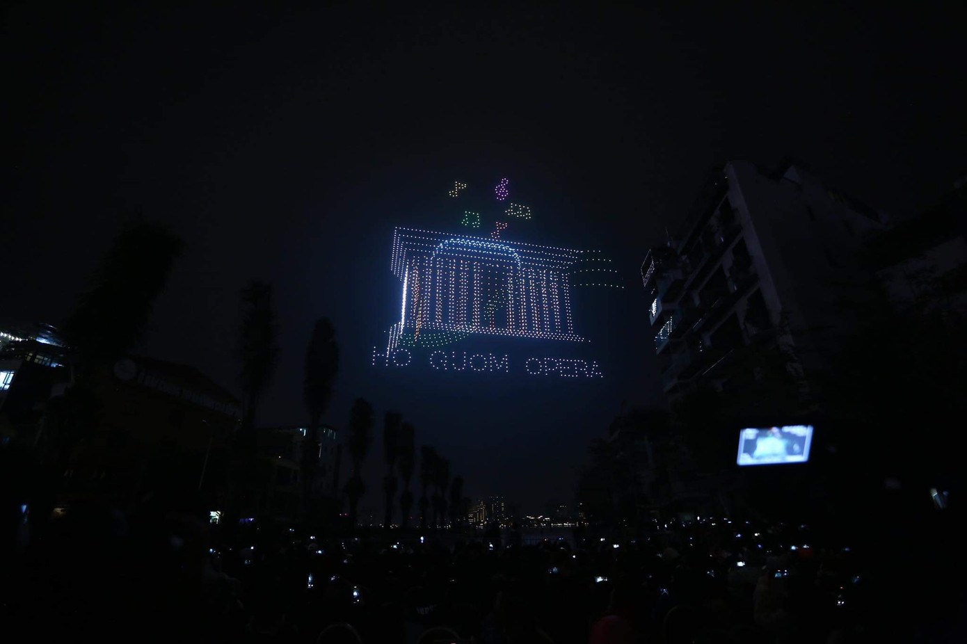 Pháo hoa rực sáng trên bầu trời chào năm mới Giáp Thìn 2024 ảnh 152 Pháo hoa rực sáng trên bầu trời chào năm mới Giáp Thìn 2024 ảnh 152