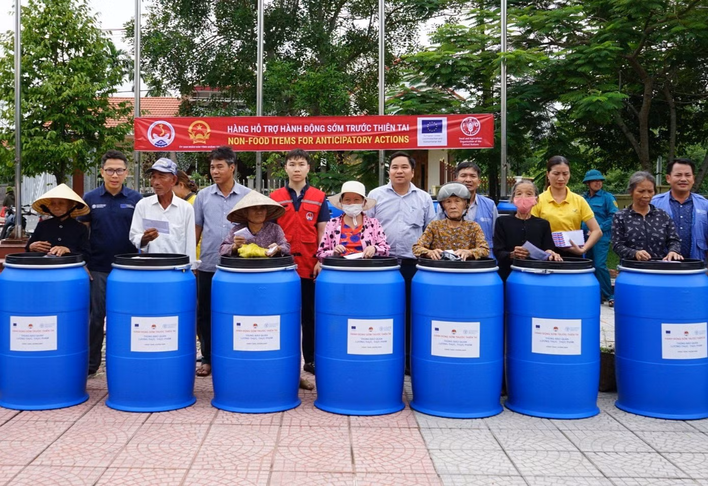Trước mắt, chương trình sẽ hỗ trợ người dân ứng phó bão Noru.