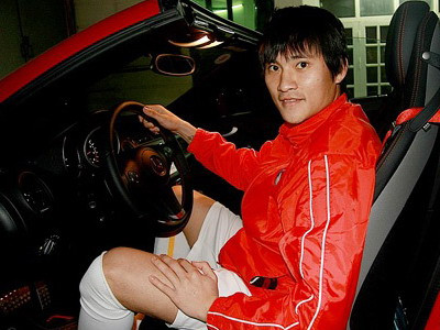 Cầu thủ Việt đã không còn chơi những chiếc xe đắt tiền