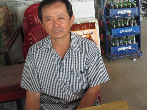 Ông Châu Văn Phó kể lại sự việc nhận được tờ rơi đòi chồng của người phụ nữ lạ mặt