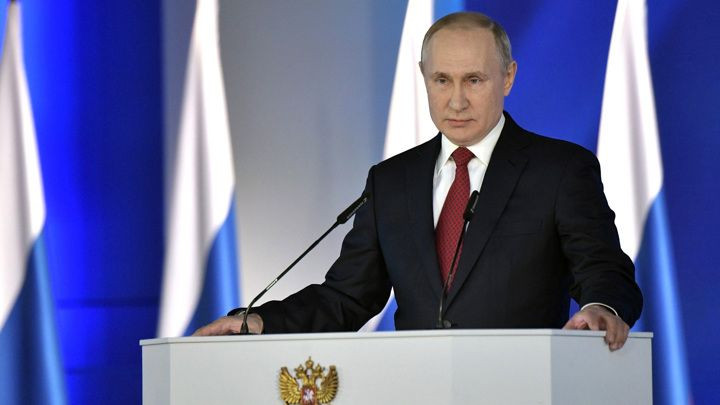 Tổng thống Nga Putin đọc Thông điệp Liên bang. Ảnh: RIA Novosti Tổng thống Nga Putin đọc Thông điệp Liên bang. Ảnh: RIA Novosti
