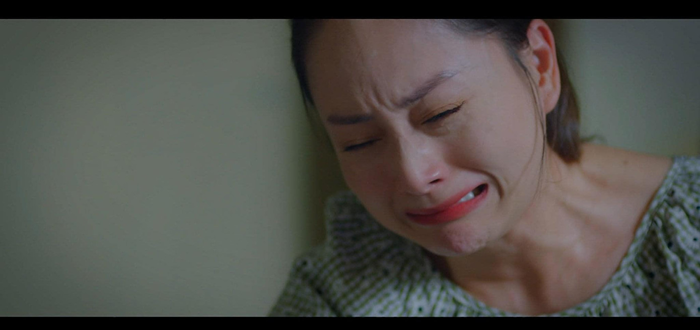 Vai diễn Vân Khánh được xem là một dấu ấn khó phai của Lan Phương trong bộ phim “Thương ngày nắng về”. Lan Phương thú nhận, đây là bộ phim đẫm nước mắt nhất với cô trong sự nghiệp diễn xuất.