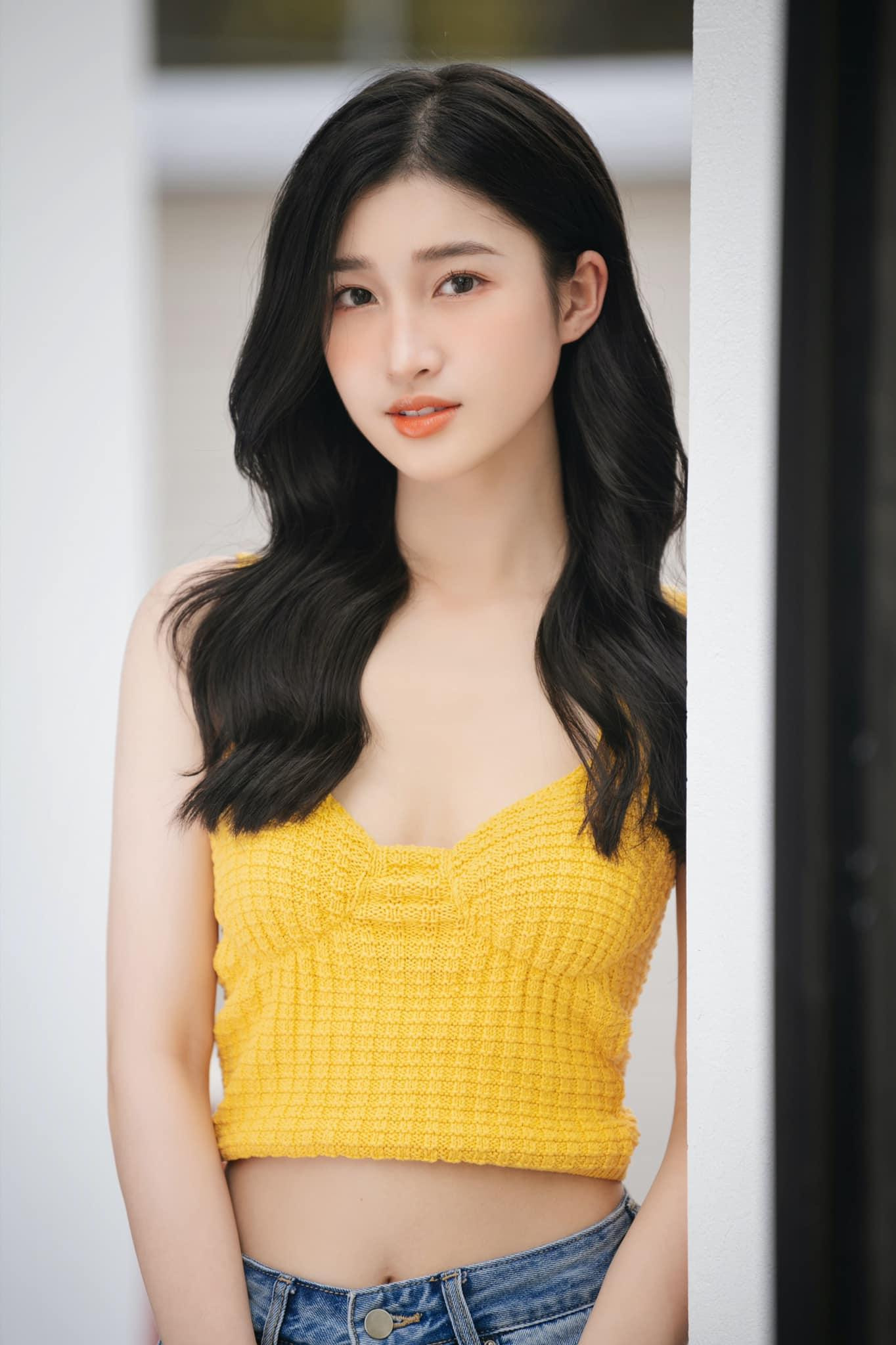 Sau khi giành ngôi vị Á hậu 2, Phương Nhi thổ lộ cô đi thi Miss World Vietnam 2022 để chữa bệnh nhút nhát. Hiện tại, cô nàng đã tự tin hơn rất nhiều và tiến bộ từng ngày. Sau khi giành ngôi vị Á hậu 2, Phương Nhi thổ lộ cô đi thi Miss World Vietnam 2022 để chữa bệnh nhút nhát. Hiện tại, cô nàng đã tự tin hơn rất nhiều và tiến bộ từng ngày.