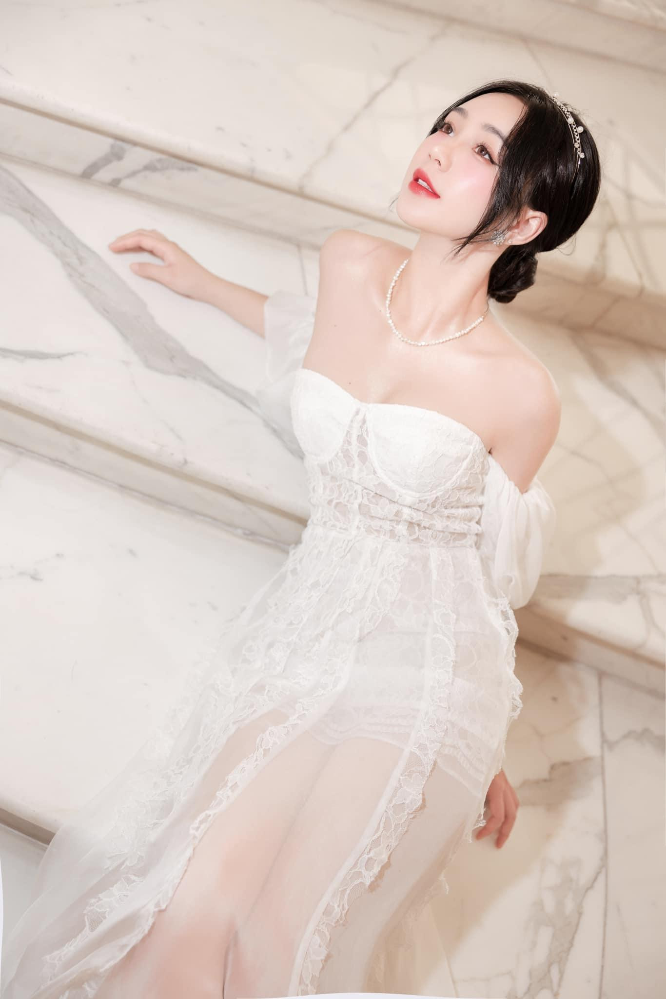 Quỳnh Kool thừa nhận, nhân vật Sơn Ca không chỉ khác những vai diễn trước đây của cô mà còn khác hoàn toàn với cá tính, ngoại hình của nữ diễn viên ngoài đời.