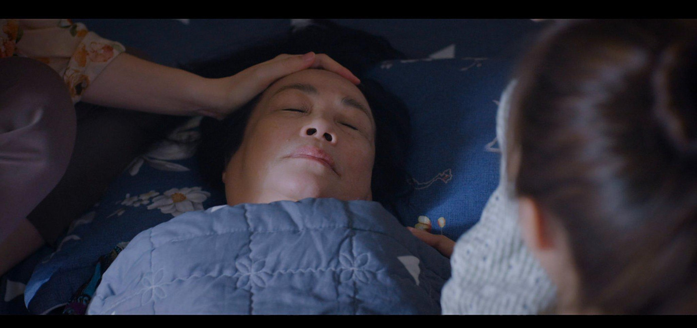 Bà Nga bất tỉnh sau giấc ngủ.