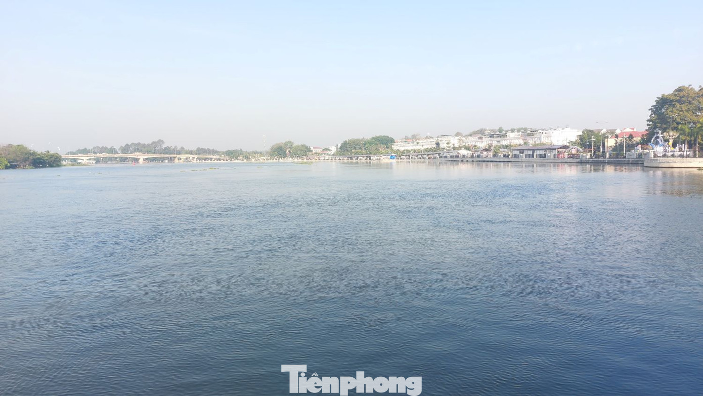 Sông Sài Gòn đoạn thành phố Thủ Dầu Một. Sông Sài Gòn đoạn thành phố Thủ Dầu Một.