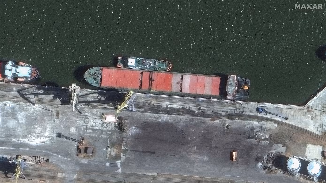 Hình ảnh tàu Port Olya 3 cập cảng ở Nga. (Ảnh: Maxar)