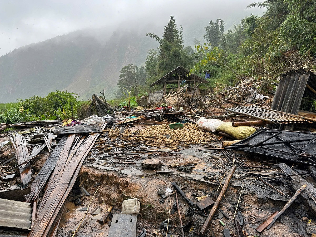 Thiệt hại sau bão Yagi và trận lũ quét lịch sử là quá lớn, Chuỗi hoạt động thiện nguyện “Gieo mầm Thiện tâm” nhằm góp phần đẩy nhanh quá trình tái thiết cuộc sống cho đồng bào sau lũ. Thiệt hại sau bão Yagi và trận lũ quét lịch sử là quá lớn, Chuỗi hoạt động thiện nguyện “Gieo mầm Thiện tâm” nhằm góp phần đẩy nhanh quá trình tái thiết cuộc sống cho đồng bào sau lũ.