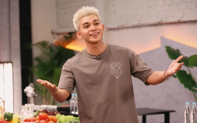 Jun Phạm thay thế vị trí của Quốc Trường và Lâm Bảo Châu, chính thức đảm nhận vị trí Host của chương trình năm nay.