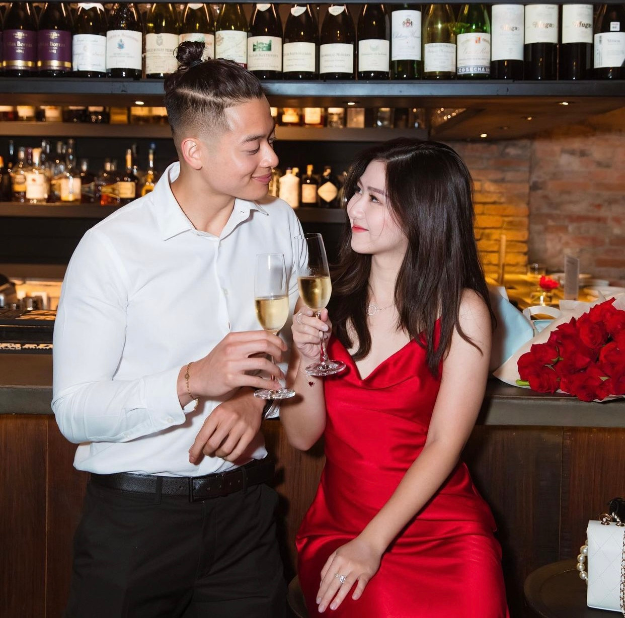 Trí "Thịt Bòa" và bạn gái Hà My. Trí "Thịt Bòa" và bạn gái Hà My.