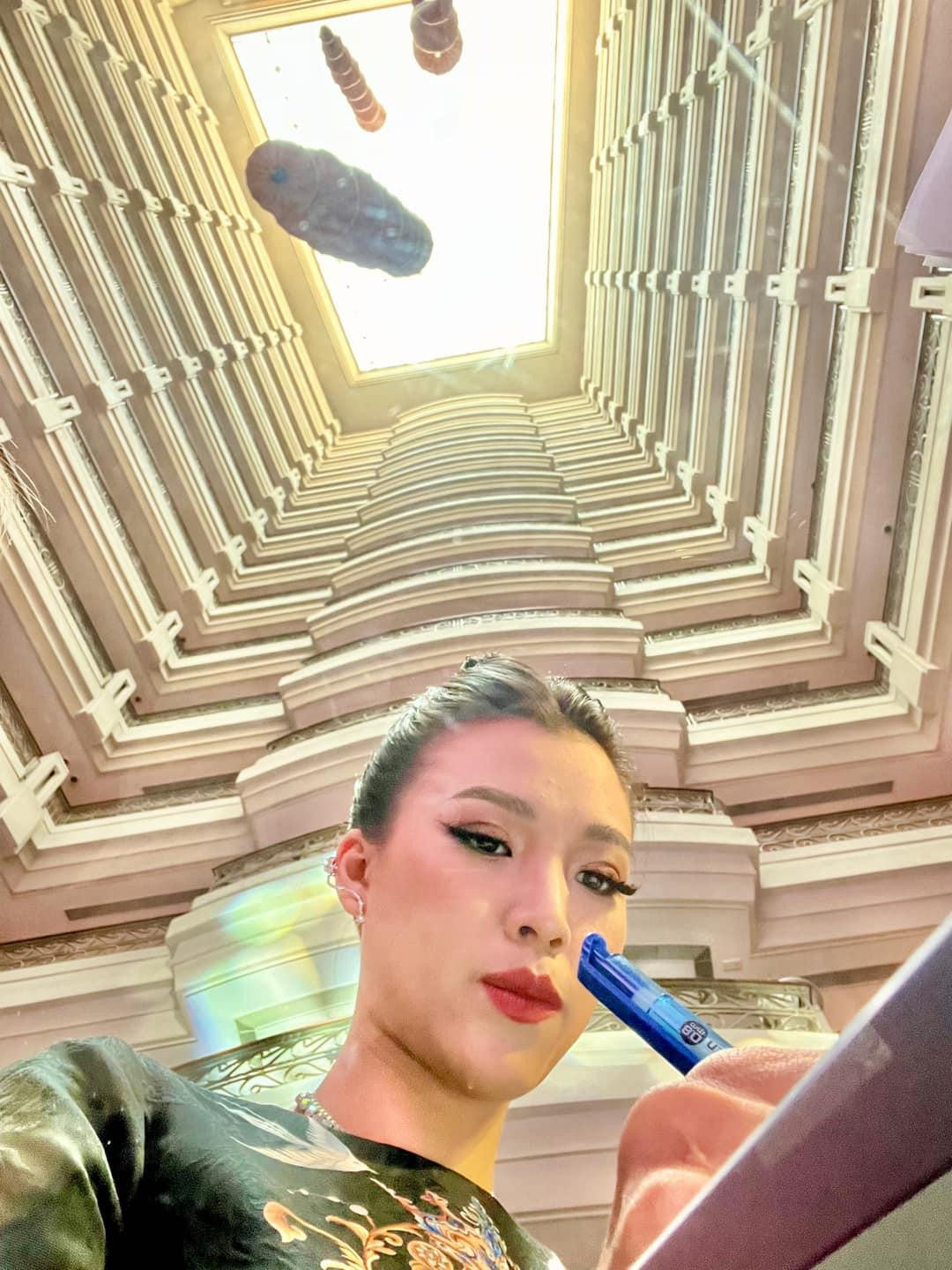 Jack Cole và Hoàng Oanh được cho là check-in cùng một địa điểm.