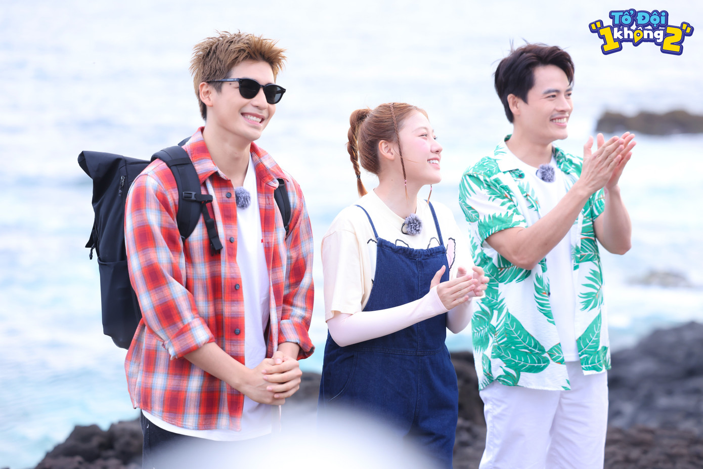 Xuất hiện với nụ cười tỏa nắng, Quốc Anh khiến hội chị em đứng ngồi không yên.