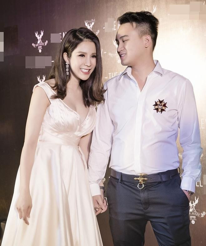 Sau hơn 3 năm chung sống, Diệp Lâm Anh và doanh nhân Đức Phạm đã chính thức ly thân.