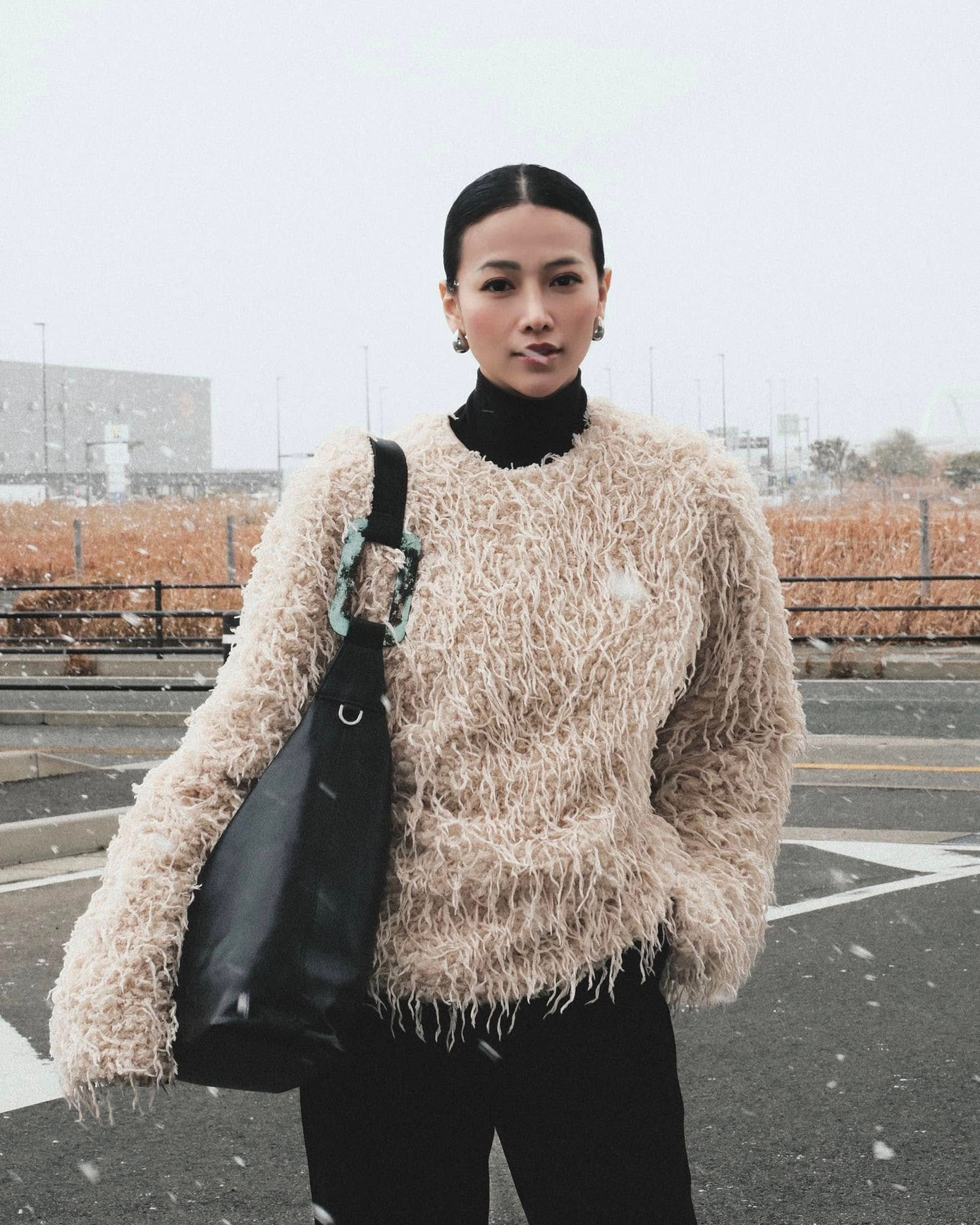 Trên mạng xã hội, người đẹp chia sẻ nhiều khoảnh khắc đi du lịch, tận hưởng cuộc sống. Trên mạng xã hội, người đẹp chia sẻ nhiều khoảnh khắc đi du lịch, tận hưởng cuộc sống.