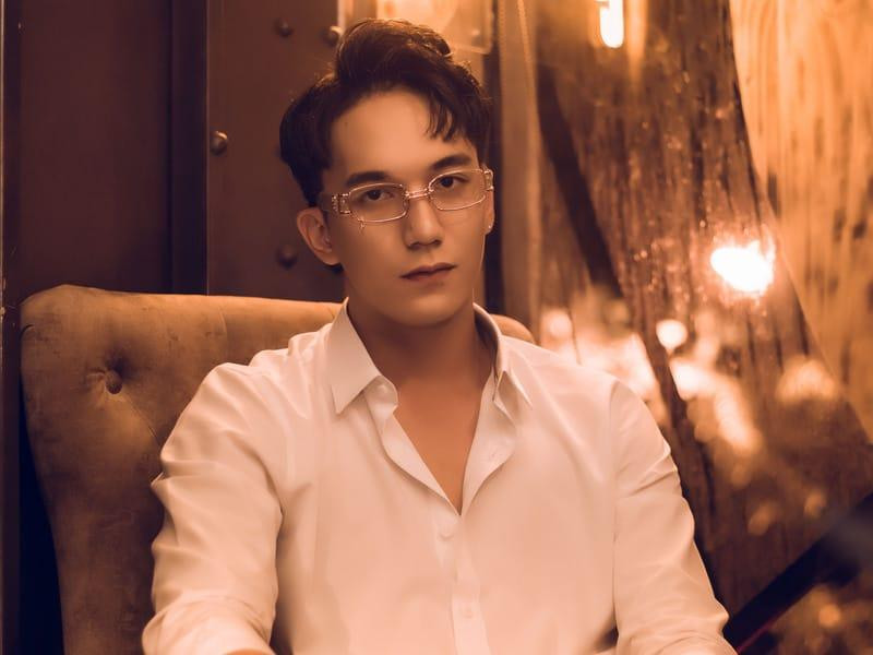 Nhan sắc cực "mlem" của Nhật Hoàng. Nhan sắc cực "mlem" của Nhật Hoàng.