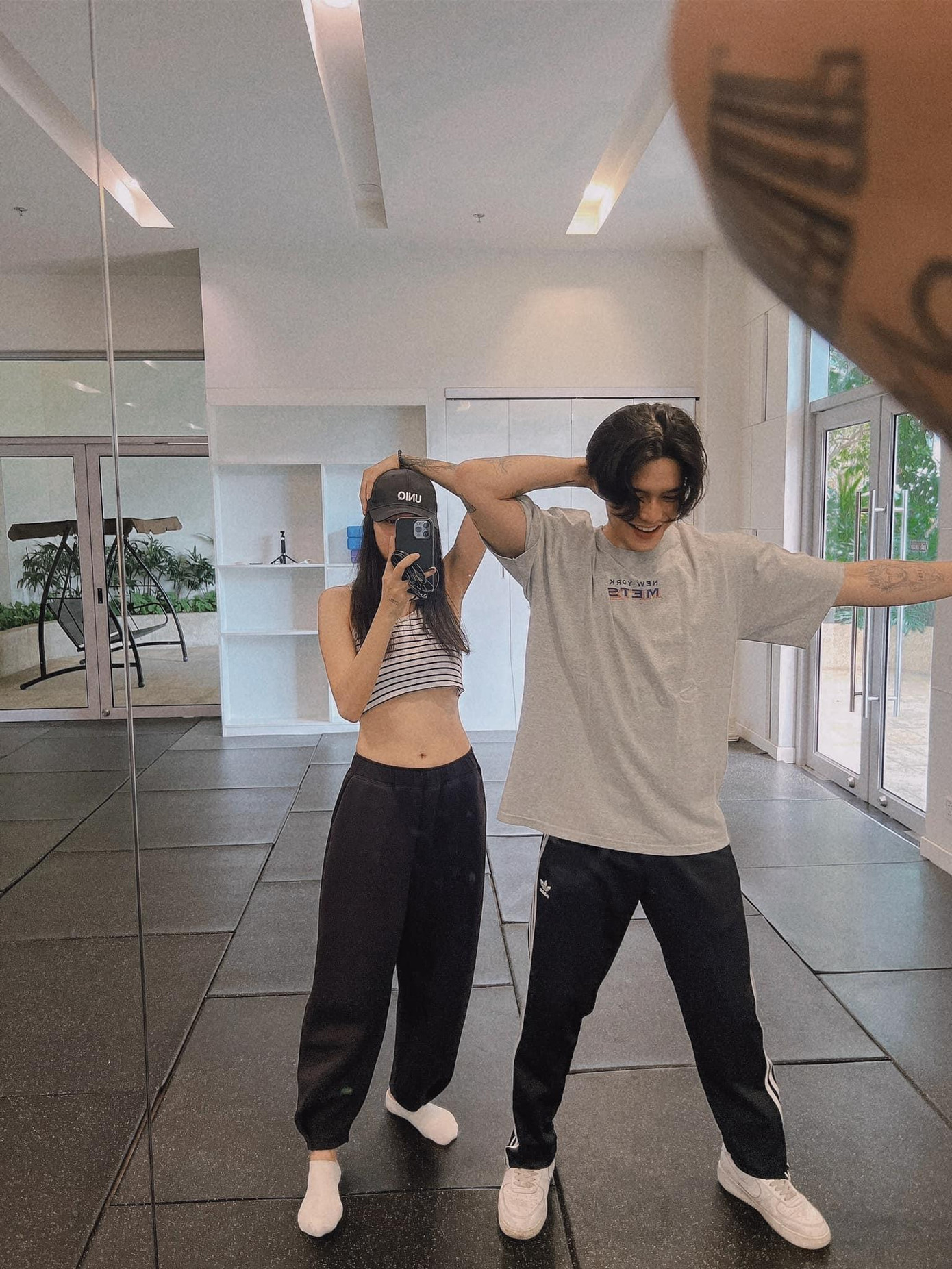 Ngô Thanh Vân cùng chồng sắp cưới tập nhảy để chuẩn bị cho ngày trọng đại. Ngô Thanh Vân cùng chồng sắp cưới tập nhảy để chuẩn bị cho ngày trọng đại.