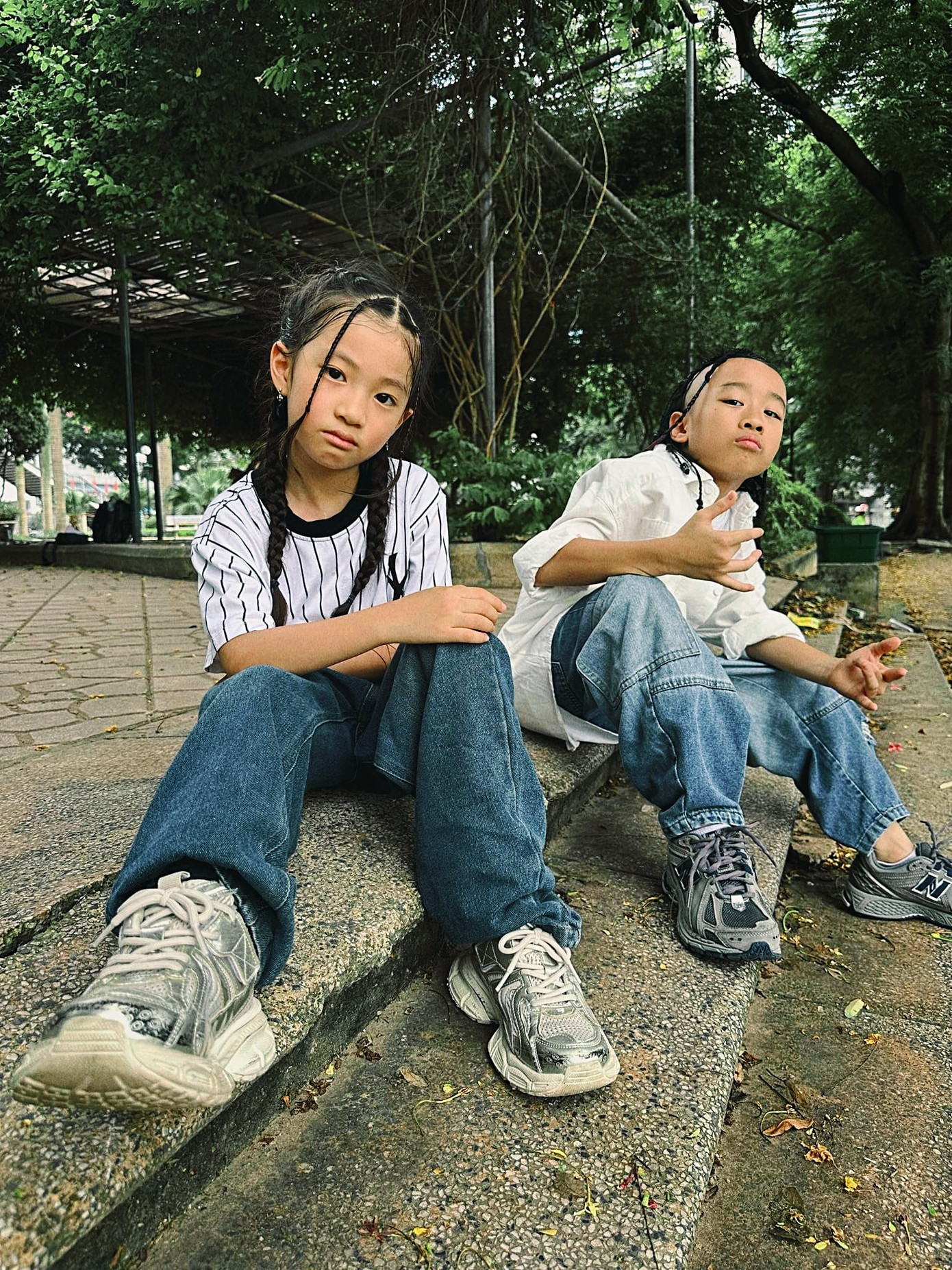 Thiên An thường được bố mẹ cho diện những kiểu quần áo cá tính, năng động.