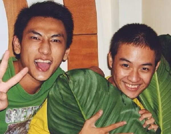Bức ảnh gần 2 thập kỷ của Isaac và Thanh Duy.