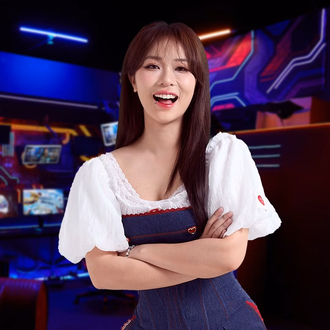 Trước khi gia nhập dàn "chị đẹp", MisThy từng có 8 năm làm nghề streamer và thử sức với nhiều vai trò khác nhau như MC, diễn viên,...