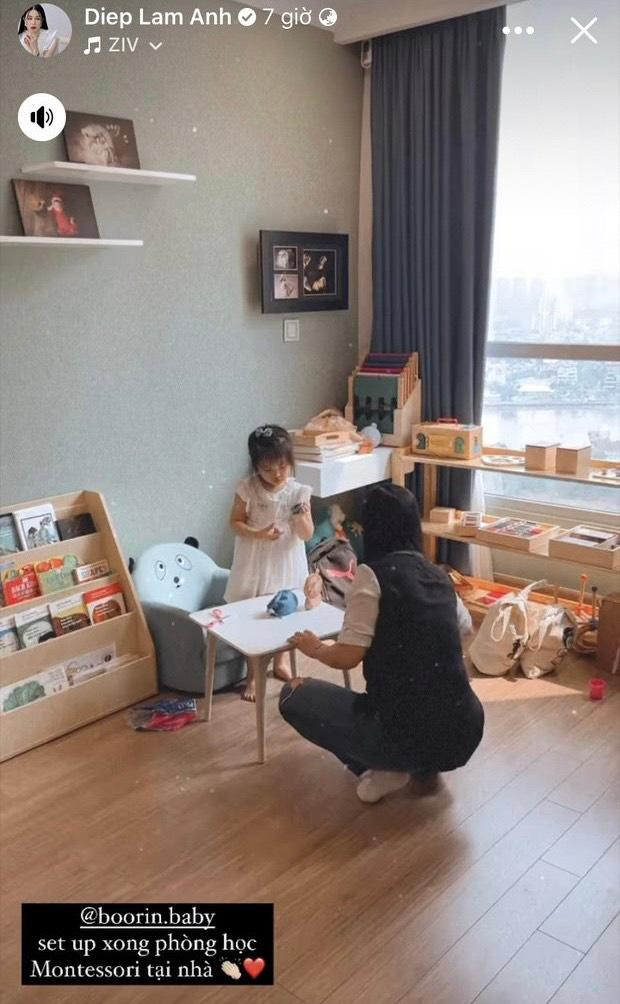 Thời gian gần đây, người đẹp hầu như không đăng hình ảnh bên chồng lên trang cá nhân.