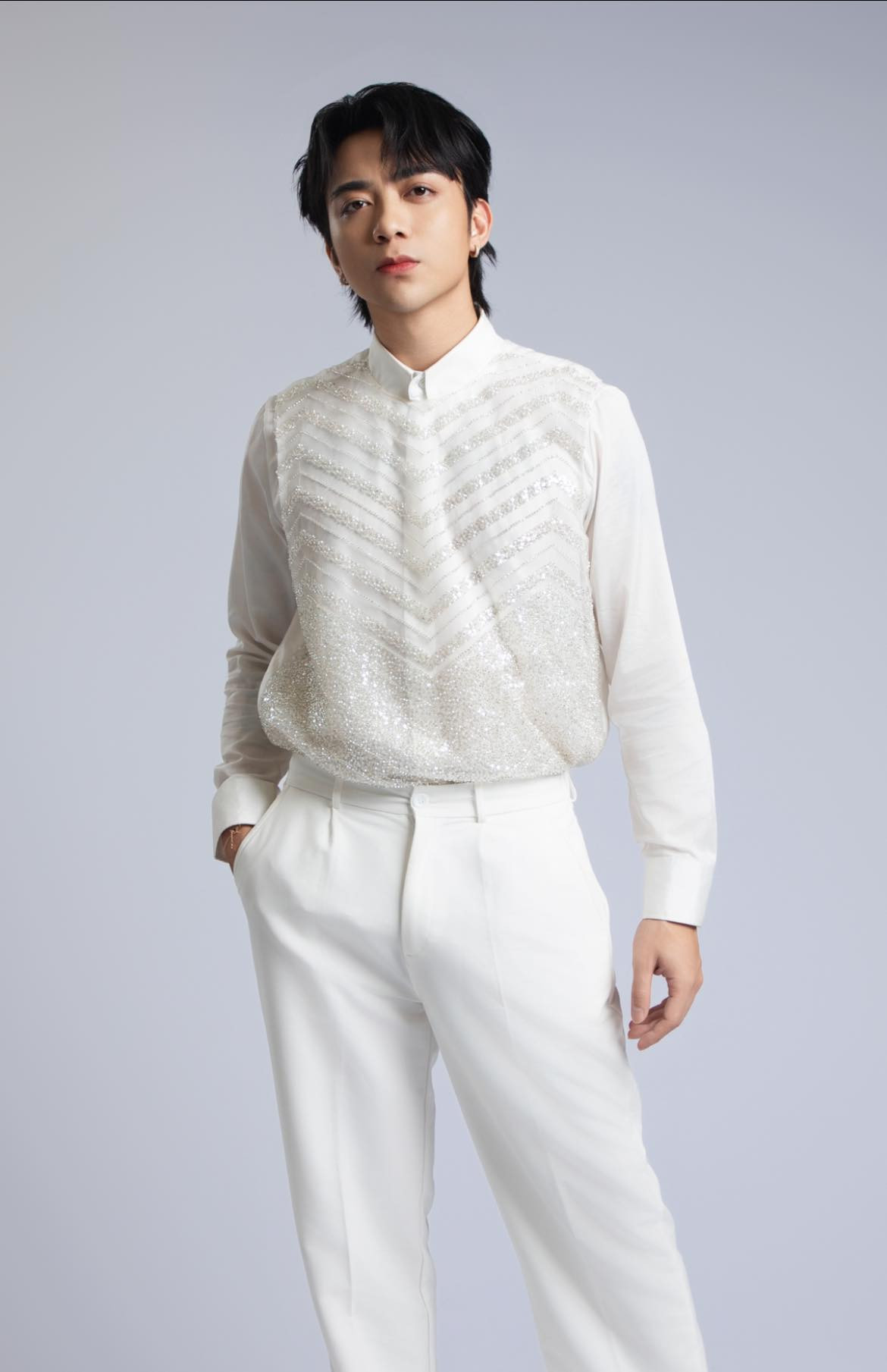 Cuối năm 2024, thành viên SpaceSpeakers tiếp tục nhận về tin vui mới. Ca khúc Giá Như nhận đề cử ở ba hạng mục: MV Ca nhạc, Ca khúc, Nam ca sĩ - Rapper tại giải Mai Vàng. Cuối năm 2024, thành viên SpaceSpeakers tiếp tục nhận về tin vui mới. Ca khúc Giá Như nhận đề cử ở ba hạng mục: MV Ca nhạc, Ca khúc, Nam ca sĩ - Rapper tại giải Mai Vàng.