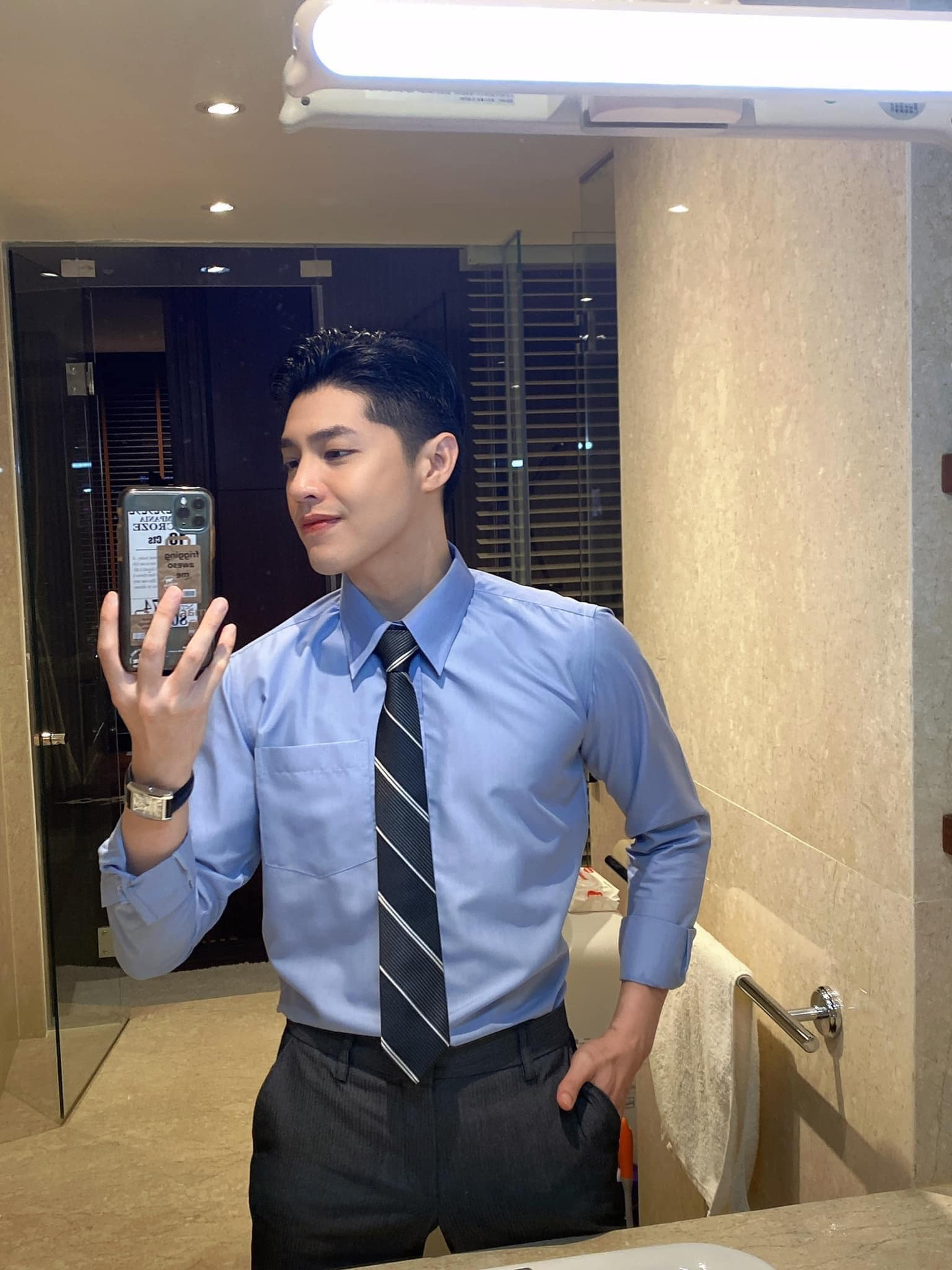 Noo Phước Thịnh có màn &quot;lột xác&quot; ngoạn mục sau 15 năm.