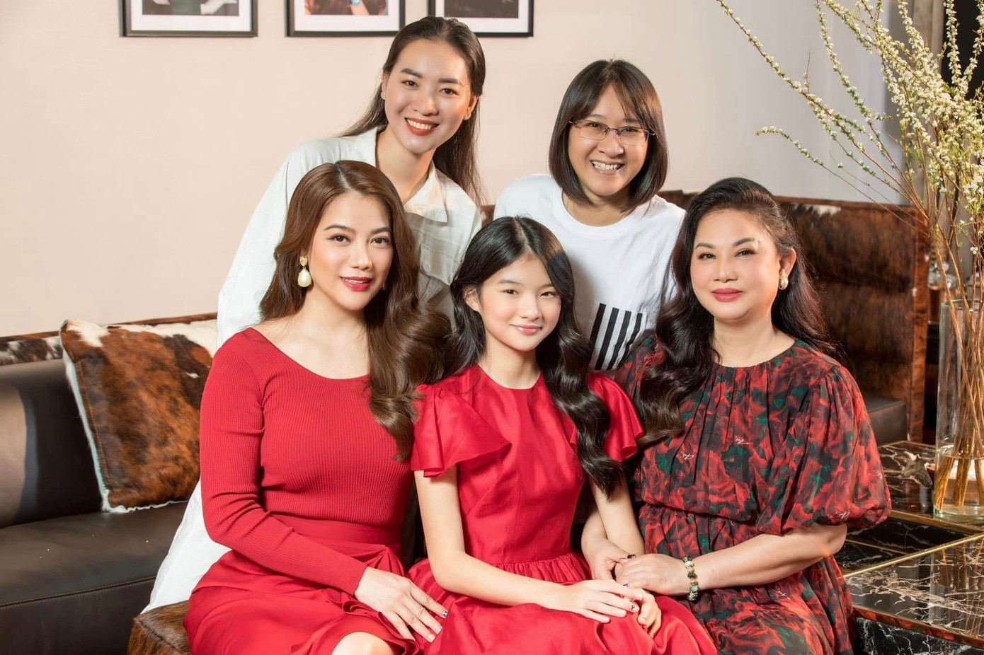 Bảo Tiên được kỳ vọng sẽ nối nghiệp bố mẹ nổi tiếng trong tương lai. Bảo Tiên được kỳ vọng sẽ nối nghiệp bố mẹ nổi tiếng trong tương lai.