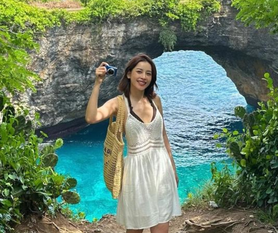 Người đẹp sinh năm 1993 cũng thường xuyên check-in du lịch ở nhiều địa điểm nổi tiếng.