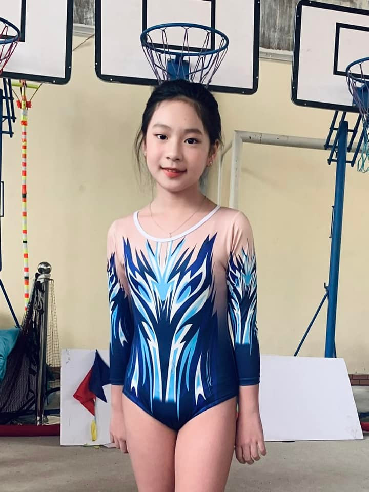 Bé Cherry nhà Lý Hải - Minh Hà tham gia thi nhảy ở trường. Bé Cherry nhà Lý Hải - Minh Hà tham gia thi nhảy ở trường.