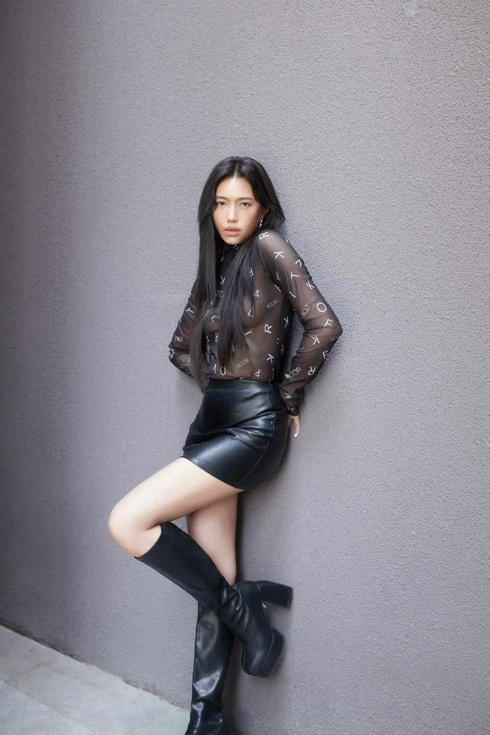 Diệu Nhi nhận về nhiều lời khen với nhan sắc và gu thời trang ngày càng &quot;thăng hạng&quot;.