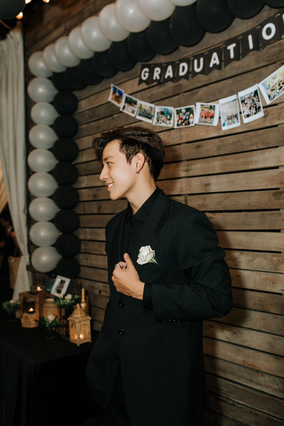 Đỗ Minh Trí gây ấn tượng với chiều cao 1m81 và gương mặt cực điển trai. Đỗ Minh Trí gây ấn tượng với chiều cao 1m81 và gương mặt cực điển trai.