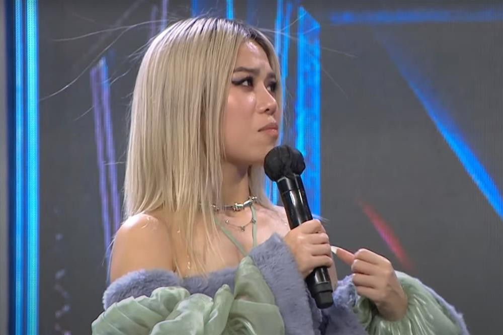 tlinh nhận lỗi về bản thân khi để cảm xúc ảnh hưởng và lựa chọn từ ngữ giao tiếp một cách cẩu thả. tlinh nhận lỗi về bản thân khi để cảm xúc ảnh hưởng và lựa chọn từ ngữ giao tiếp một cách cẩu thả.