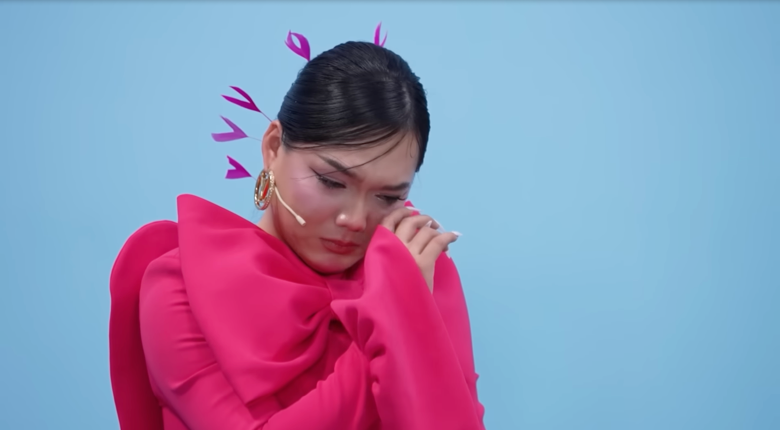 Phạm Thoại xúc động trước màn chia sẻ của Dương Phúc. Phạm Thoại xúc động trước màn chia sẻ của Dương Phúc.