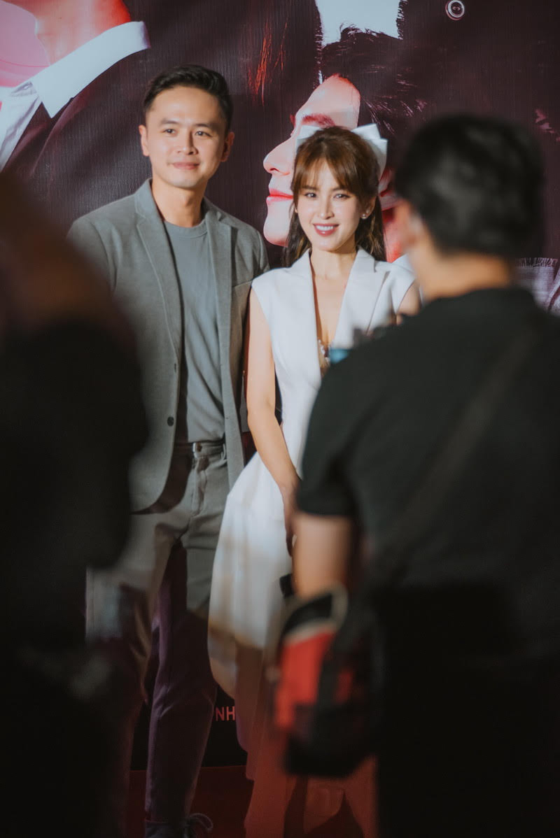 Vợ chồng Tú Vi - Văn Anh.