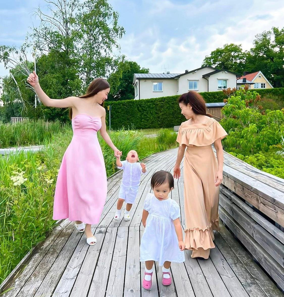 Nhưng vài phút sau, hình ảnh Leon chỉ còn là một "bầu trời mè nheo". Nhưng vài phút sau, hình ảnh Leon chỉ còn là một "bầu trời mè nheo".