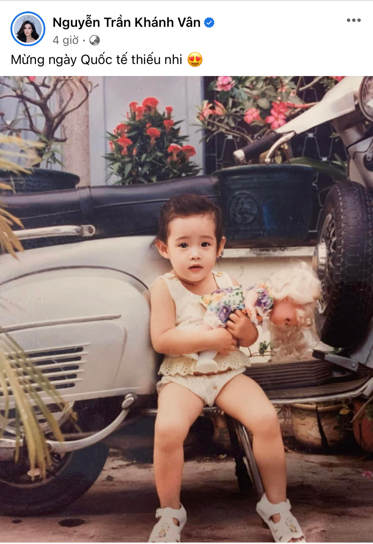 Hoa hậu Khánh Vân khiến dân tình "ôm tim" bởi vẻ ngoài xinh xắn từ bé. Hoa hậu Khánh Vân khiến dân tình "ôm tim" bởi vẻ ngoài xinh xắn từ bé.