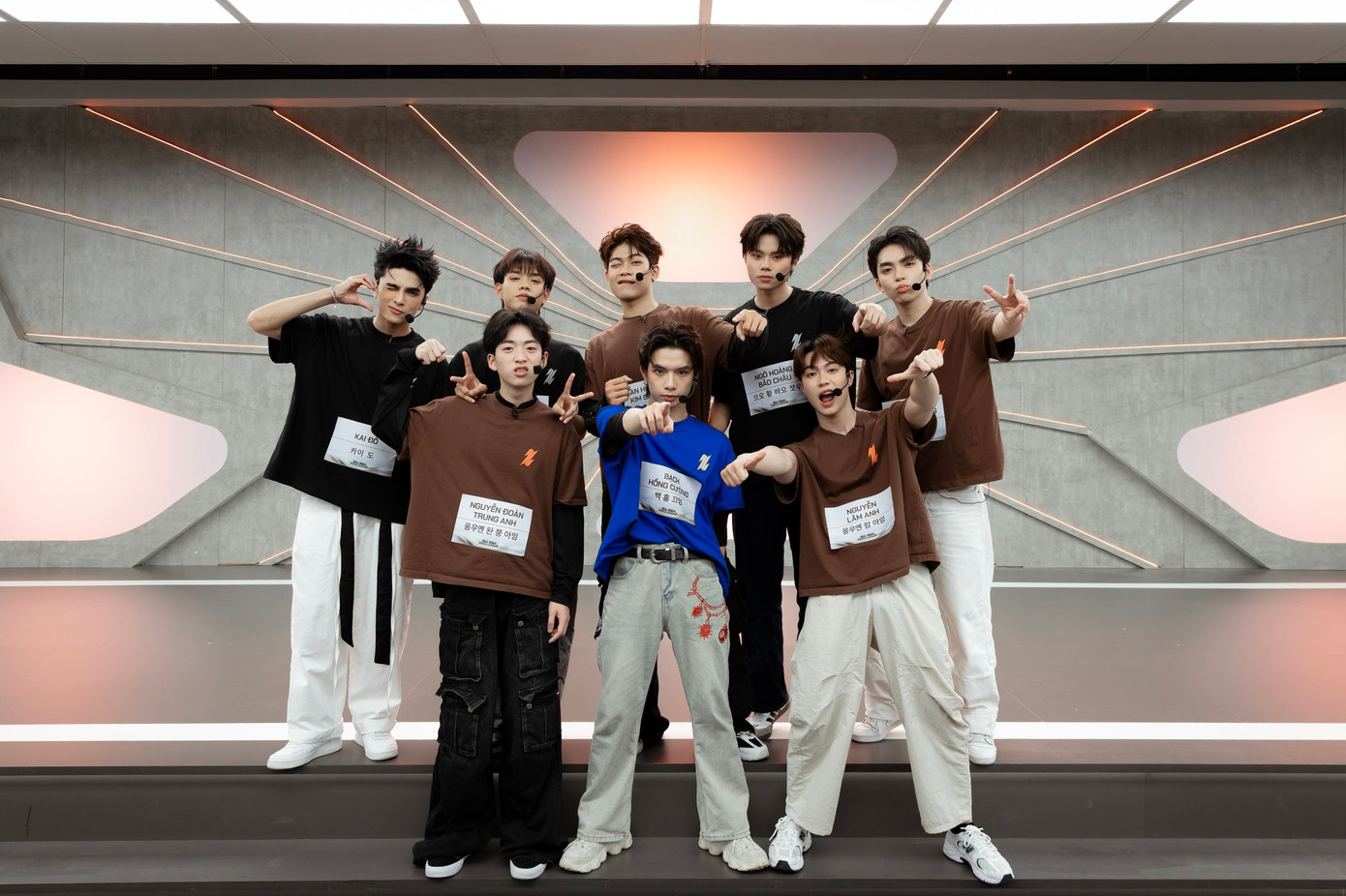 Nhóm 3 quy tụ dàn "cộng tươi" của Tân Binh Toàn Năng. Nguồn ảnh: BTC