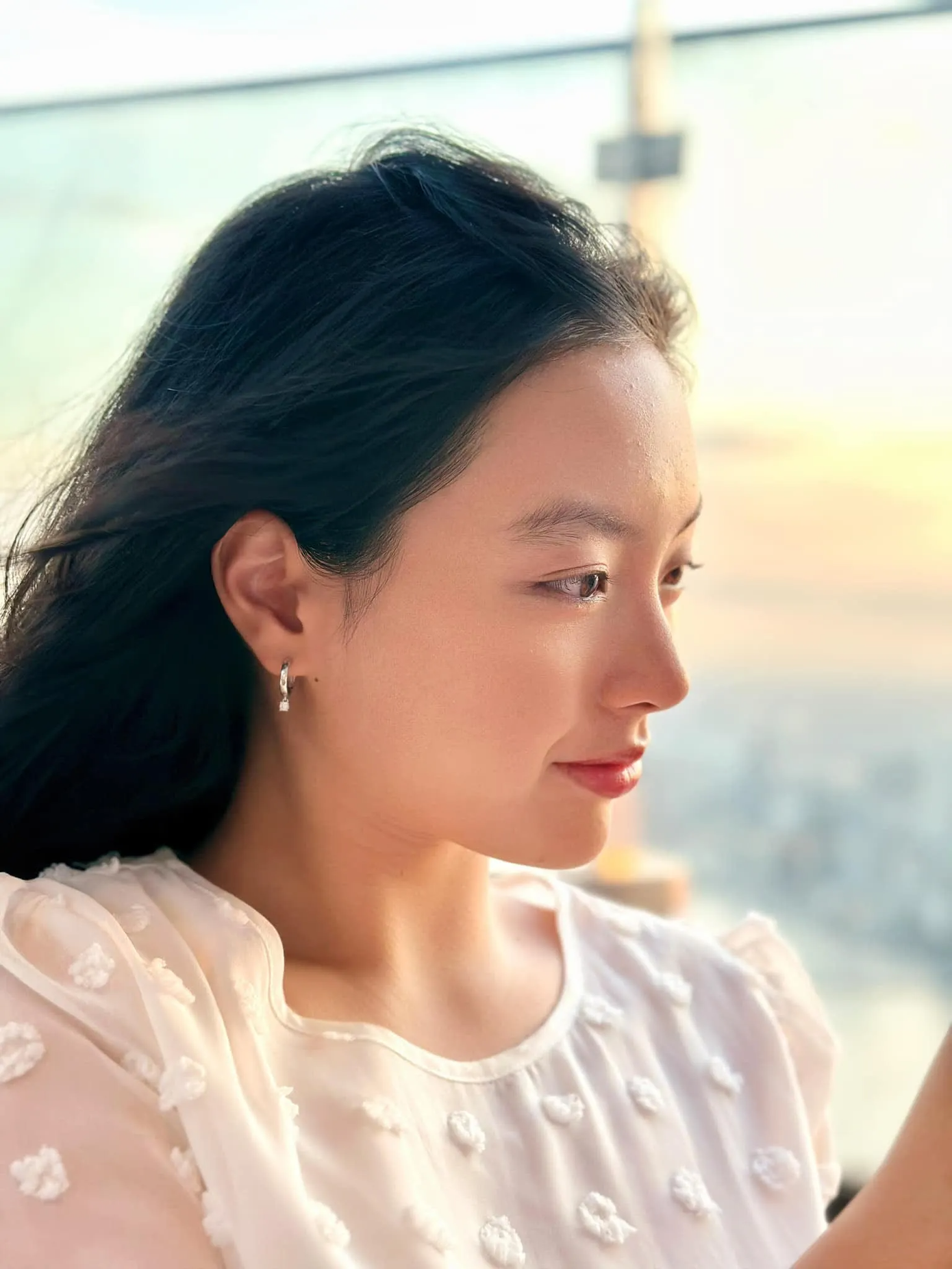 Con gái Thúy Hạnh sở hữu đôi mắt to tròn, sống mũi cao và được dân tình khẳng định là càng lớn càng xinh đẹp. Con gái Thúy Hạnh sở hữu đôi mắt to tròn, sống mũi cao và được dân tình khẳng định là càng lớn càng xinh đẹp.